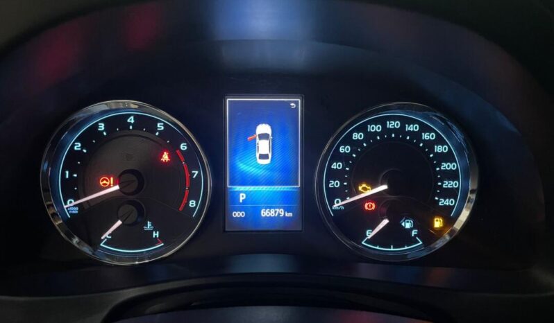 Toyota Corolla completo