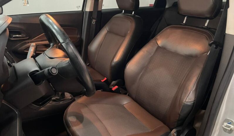 Chevrolet Cobalt completo