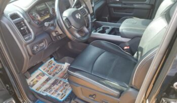 RAM Laramie completo