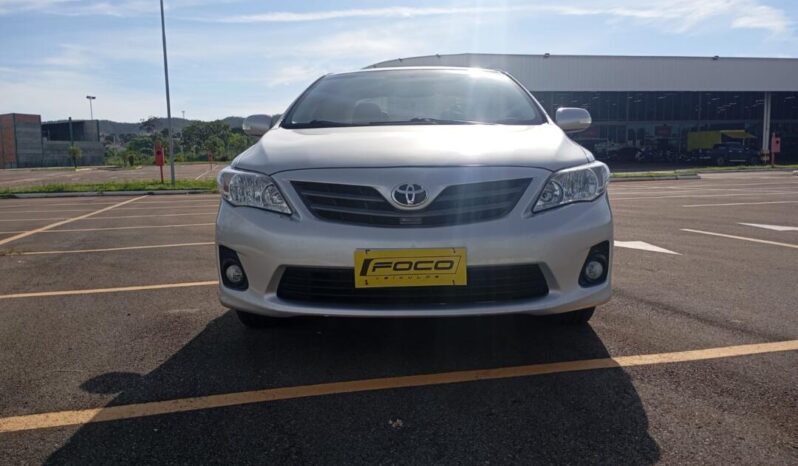 Toyota Corolla completo