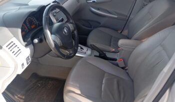 Toyota Corolla completo