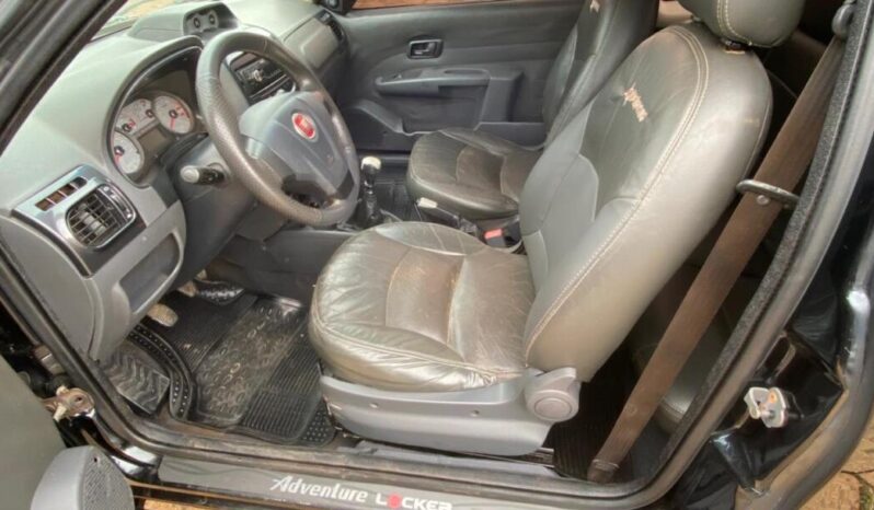 Fiat Strada completo