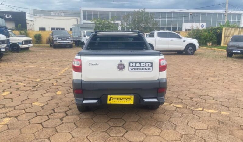 Fiat Strada completo