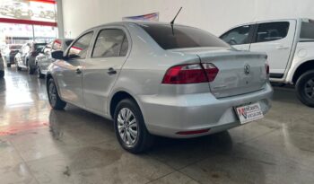 Volkswagen Voyage completo