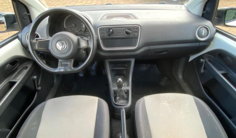 Volkswagen UP completo