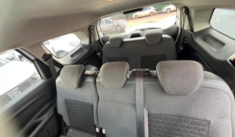 Chevrolet Spin completo