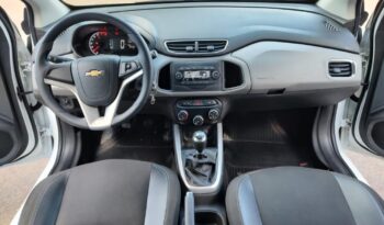 Chevrolet Onix completo