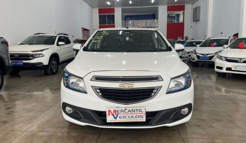 Chevrolet Onix completo