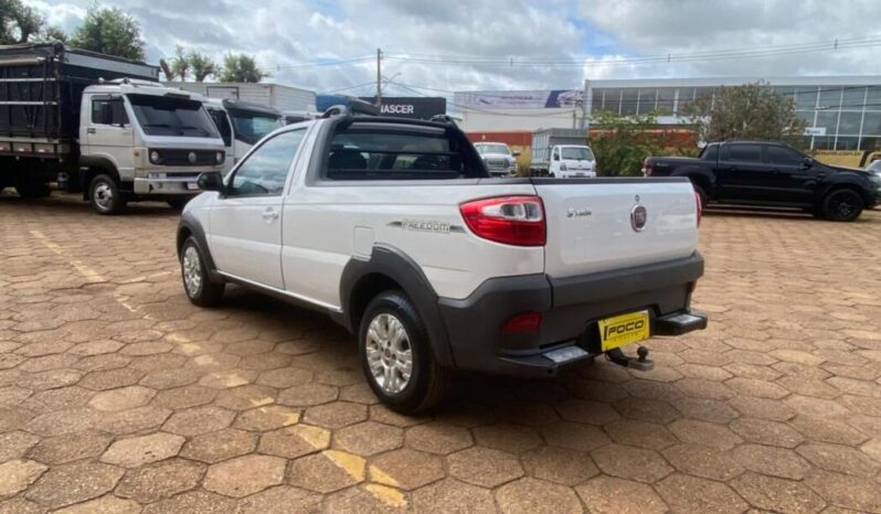 Fiat Strada completo