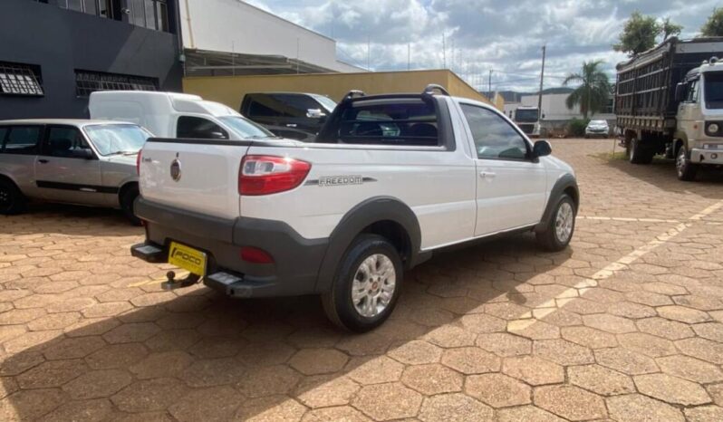 Fiat Strada completo