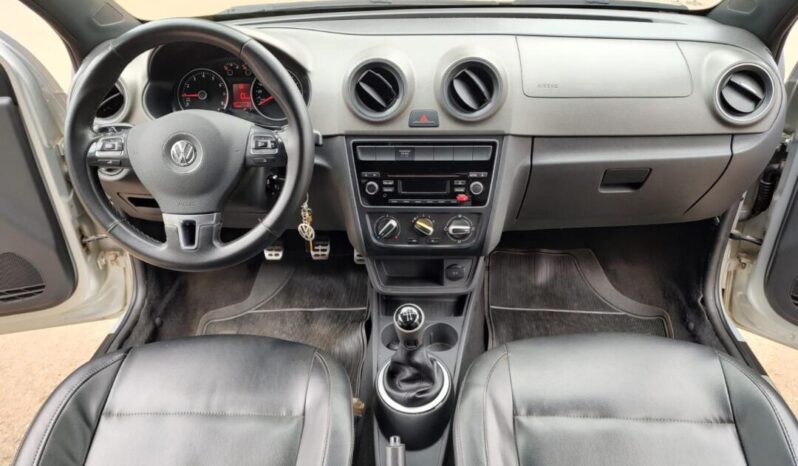 Volkswagen Saveiro completo