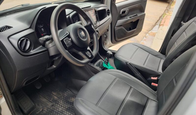 Fiat Strada completo