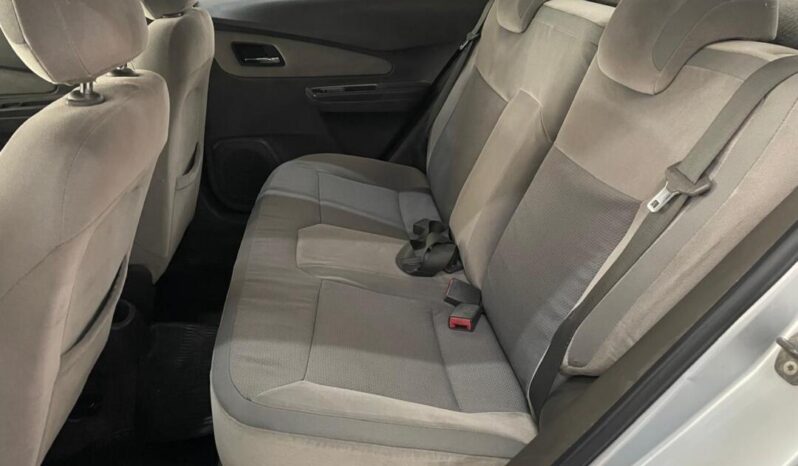 Chevrolet Cobalt completo