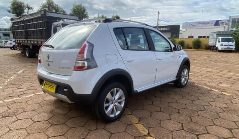 Renault Sandero completo