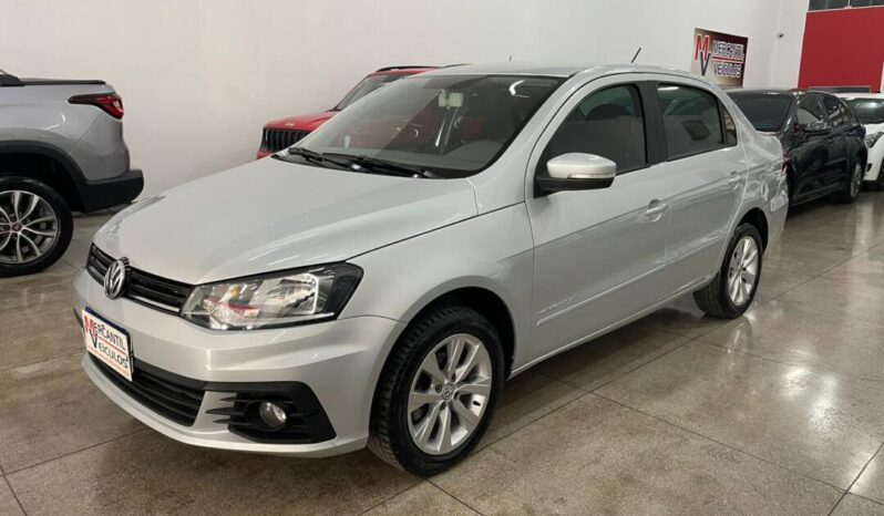 Volkswagen Voyage completo