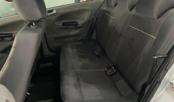 Volkswagen Voyage completo