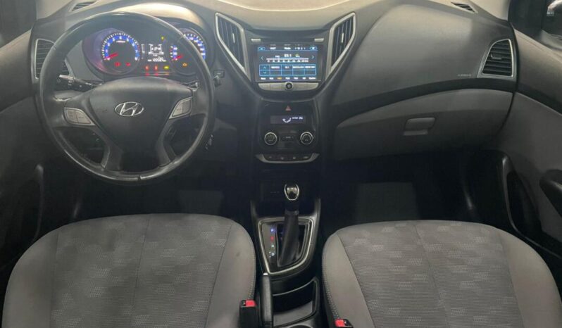 Hyundai HB20S completo