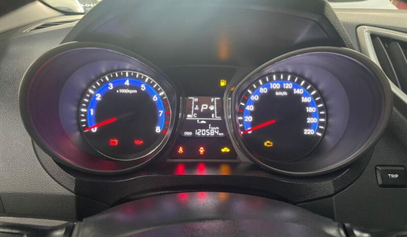 Hyundai HB20S completo