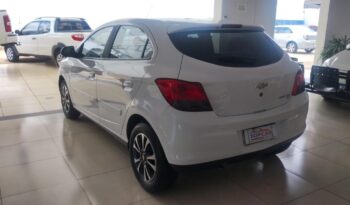 Chevrolet Onix completo