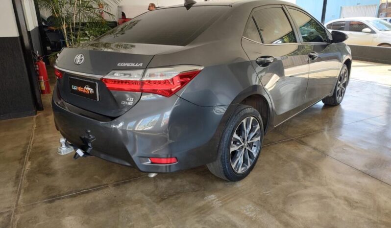 Toyota Corolla completo