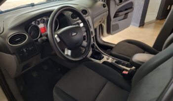Ford Focus completo