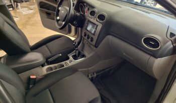 Ford Focus completo