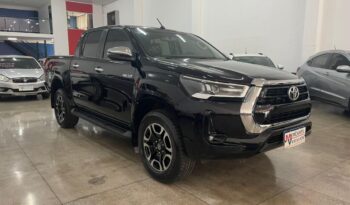 Toyota Hilux completo