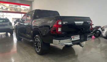 Toyota Hilux completo