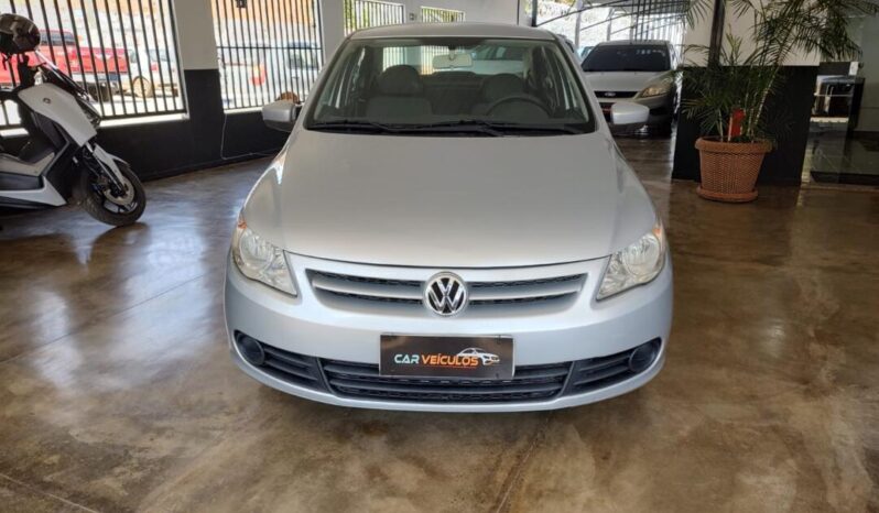 Volkswagen Voyage completo