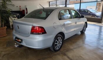 Volkswagen Voyage completo