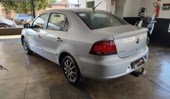 Volkswagen Voyage completo