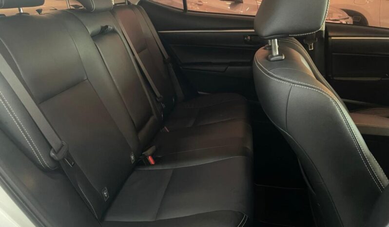 Toyota Corolla completo