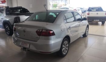 Volkswagen Voyage completo