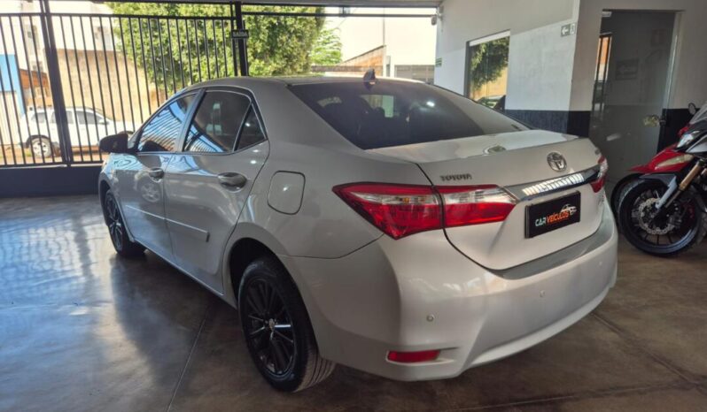 Toyota Corolla completo