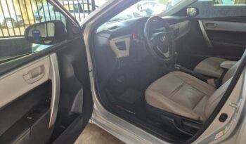 Toyota Corolla completo