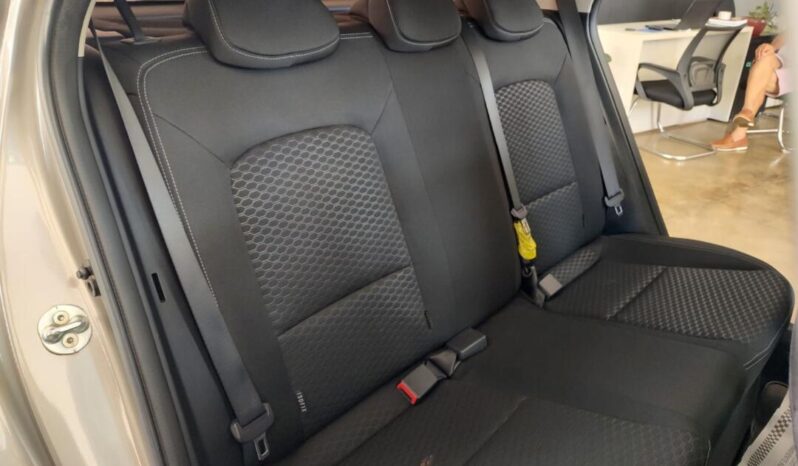 Hyundai HB20 completo