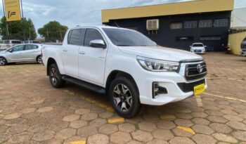 Toyota Hilux completo