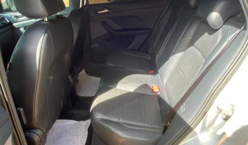 Volkswagen T-Cross completo