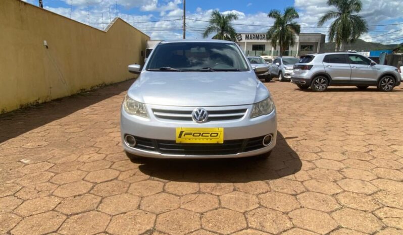 Volkswagen Voyage completo