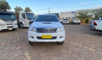 Toyota Hilux completo