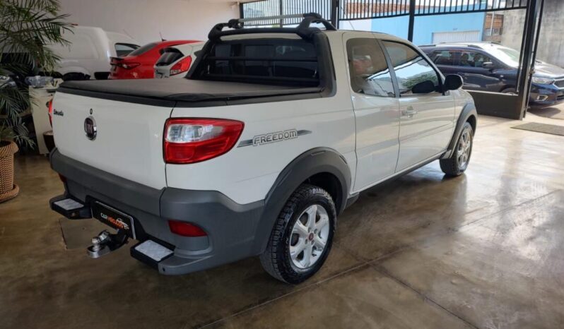 Fiat Strada completo