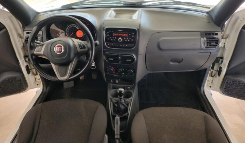 Fiat Strada completo