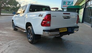 Toyota Hilux completo