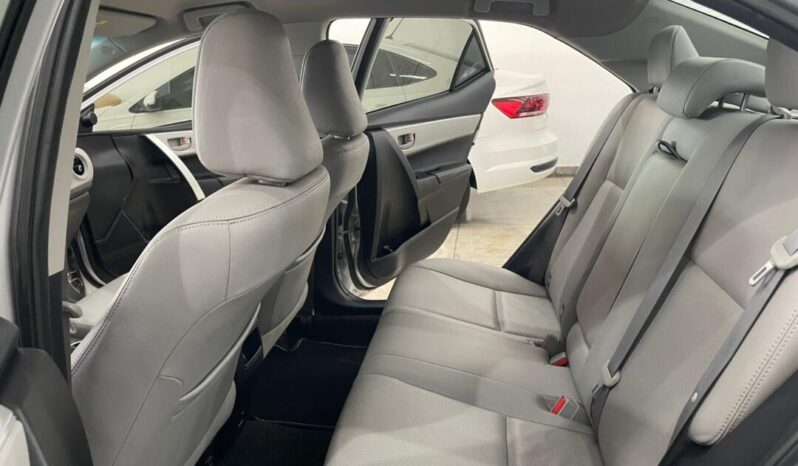 Toyota Corolla completo