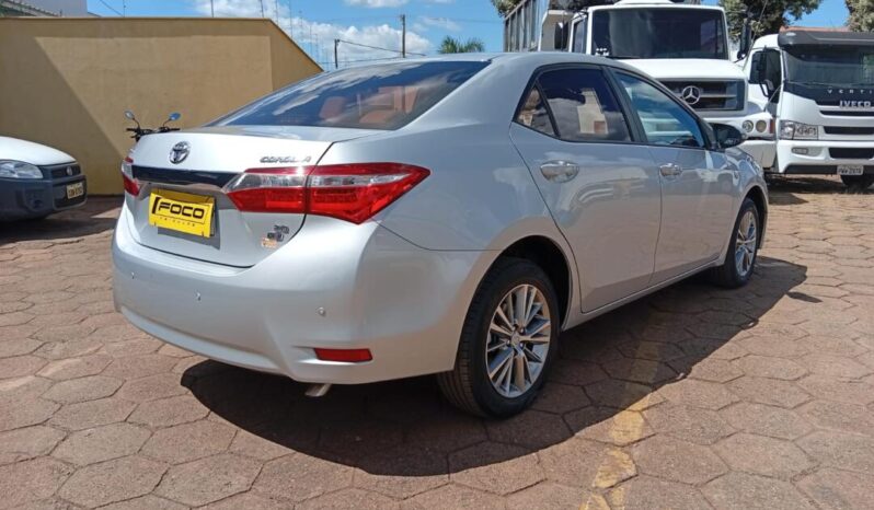 Toyota Corolla completo