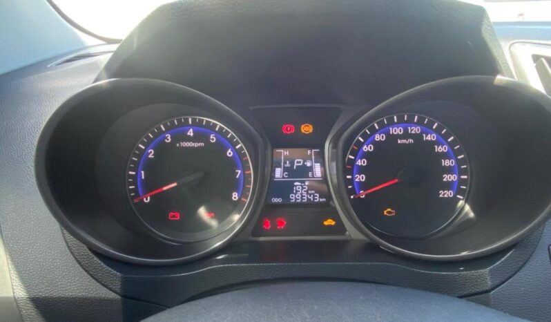 Hyundai HB20 completo