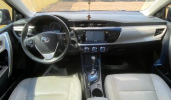 Toyota Corolla completo