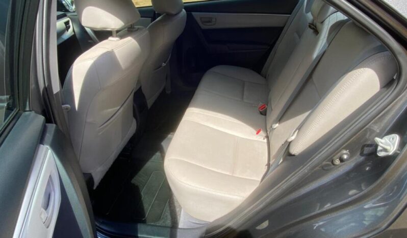 Toyota Corolla completo