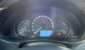Toyota Corolla completo