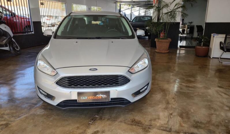 Ford Focus completo